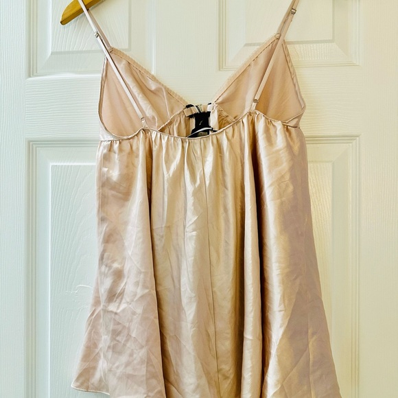 Victorias Secret Vintage sleepwear nightgown size small vintage NWT light pink. - Picture 2 of 4